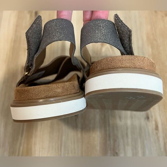 TOMS Marisa Dusty Gold Star Suede Sandal Women’s Size 10 - Picture 6 of 10